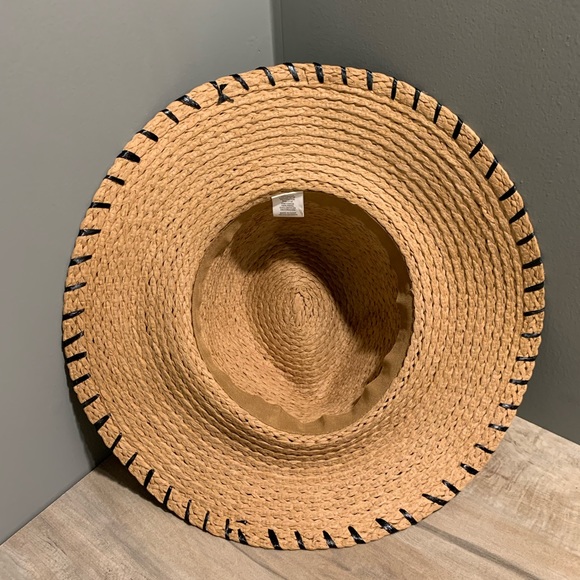 Summer Hat - Picture 3 of 4